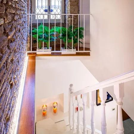 Romanticasa Trastevere * روما